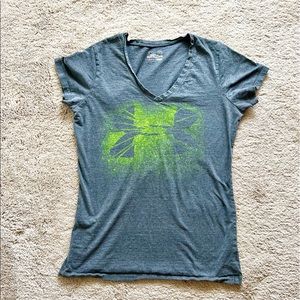 Under Armour heat-gear tee shirt